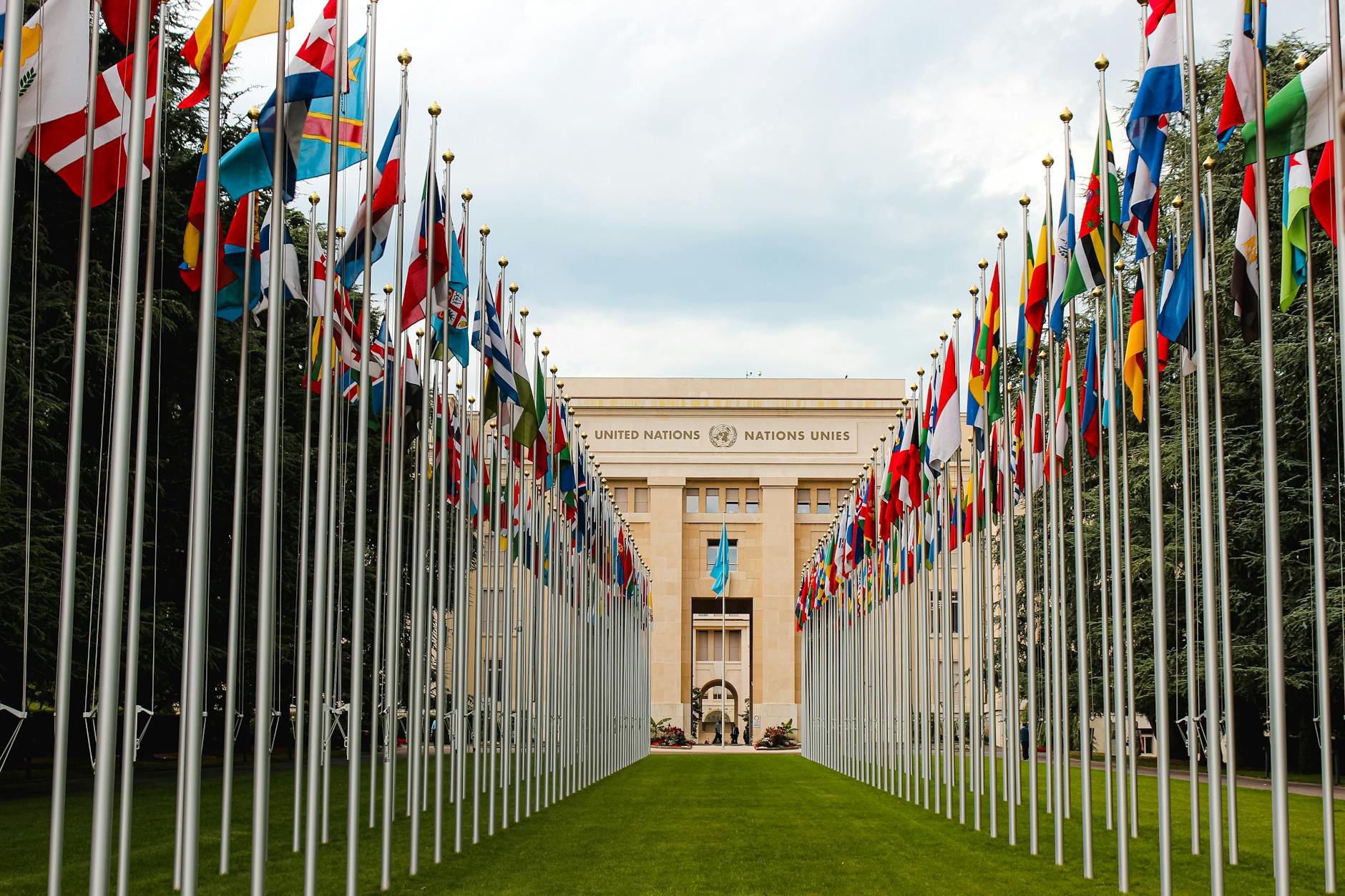 Crisis Global: La Diplomacia Europea en el Punto de Mira